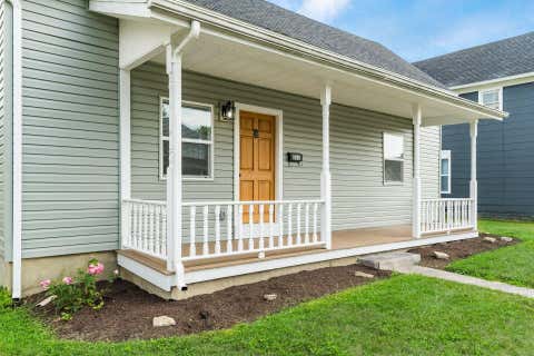 Photo of 513 E Paint Street, Washington Court House, OH 43160 (MLS # 226029198)