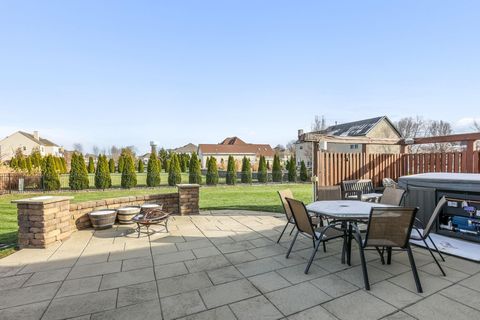 Tiny photo for 13772 Violet Meadows Avenue, Pickerington, OH 43147 (MLS # 225045194)