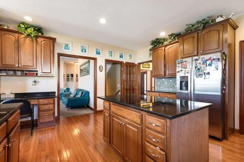 Tiny photo for 13772 Violet Meadows Avenue, Pickerington, OH 43147 (MLS # 225045194)