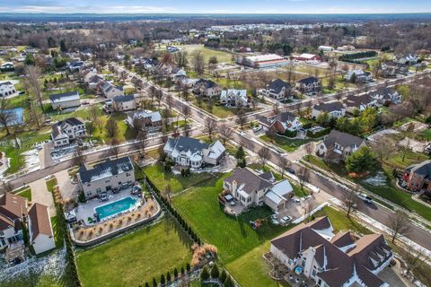 Tiny photo for 13772 Violet Meadows Avenue, Pickerington, OH 43147 (MLS # 225045194)