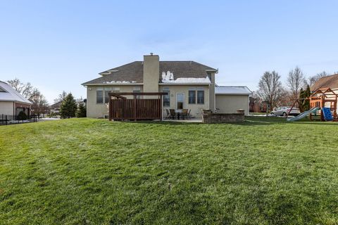 Tiny photo for 13772 Violet Meadows Avenue, Pickerington, OH 43147 (MLS # 225045194)