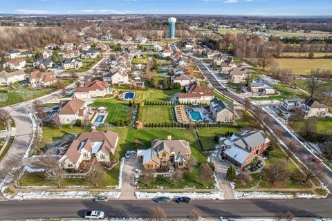 Tiny photo for 13772 Violet Meadows Avenue, Pickerington, OH 43147 (MLS # 225045194)