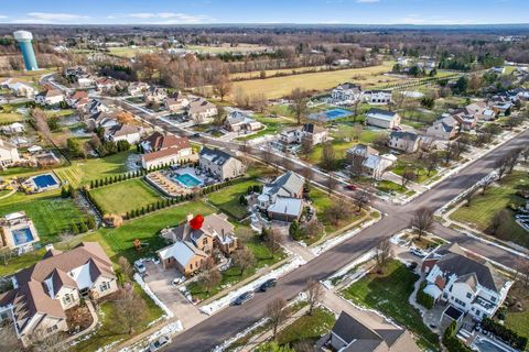 Tiny photo for 13772 Violet Meadows Avenue, Pickerington, OH 43147 (MLS # 225045194)