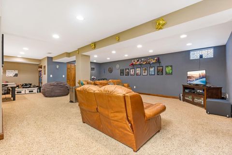 Tiny photo for 13772 Violet Meadows Avenue, Pickerington, OH 43147 (MLS # 225045194)