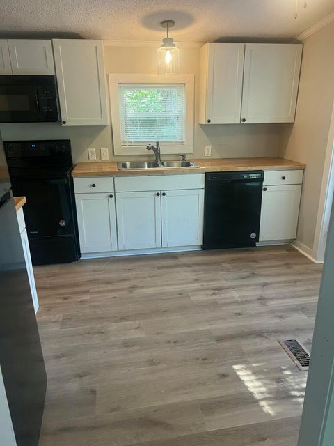 Tiny photo for 1086 Thornton Spung Road, Kingston, OH 45644 (MLS # 225037660)