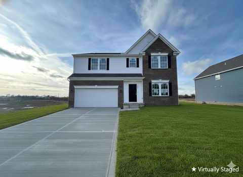 Photo of 4357 Pumelo Drive, Grove City, OH 43123 (MLS # 224042870)