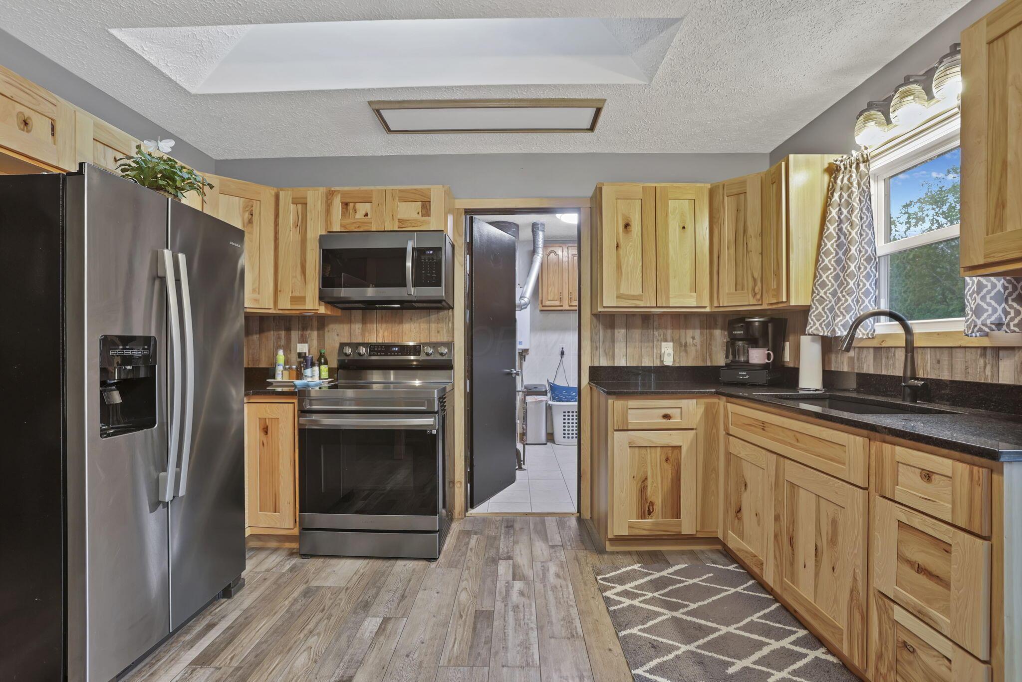 14609 Hock Hocking Road, Logan, Ohio image 35