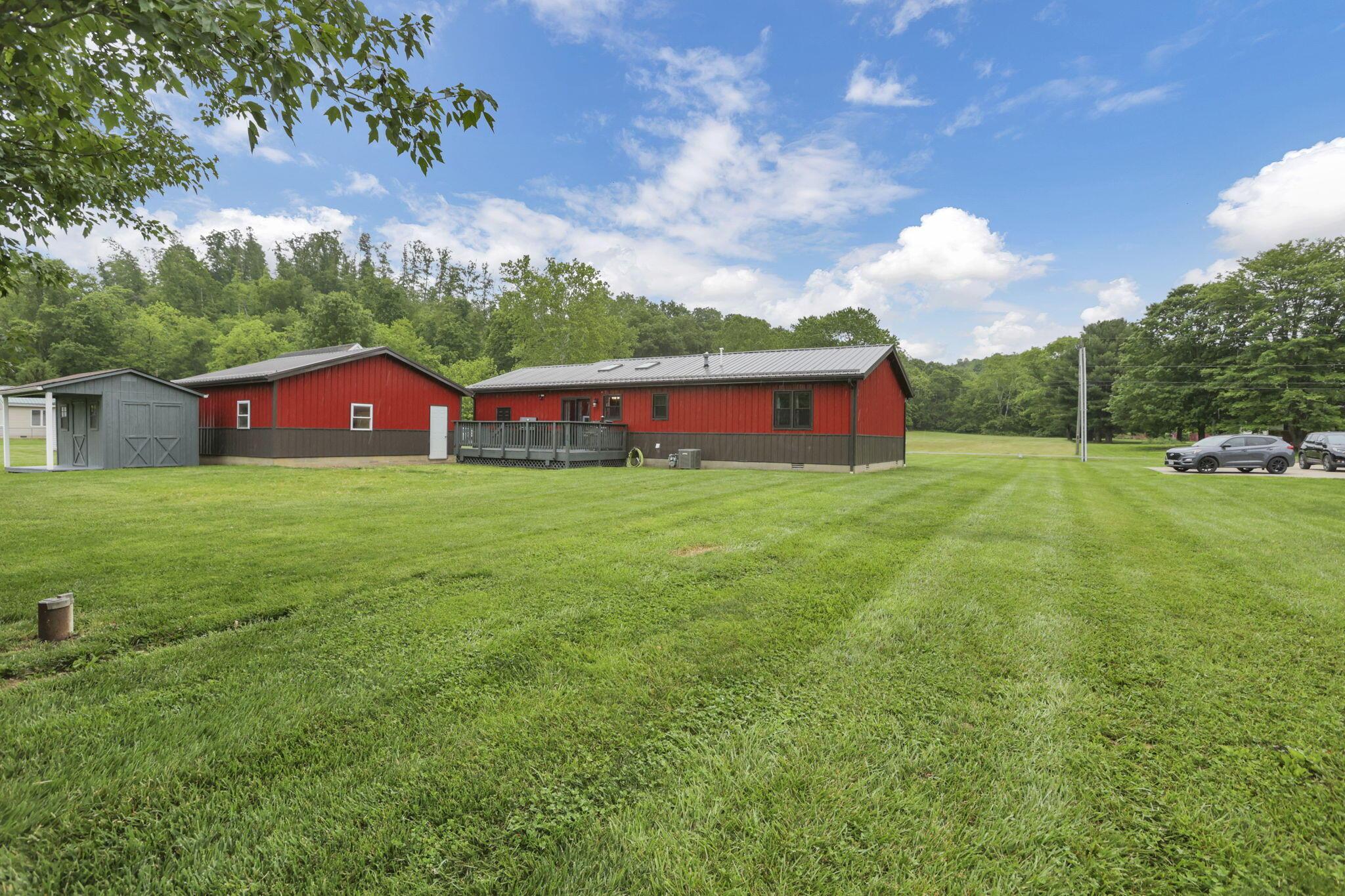 14609 Hock Hocking Road, Logan, Ohio image 23