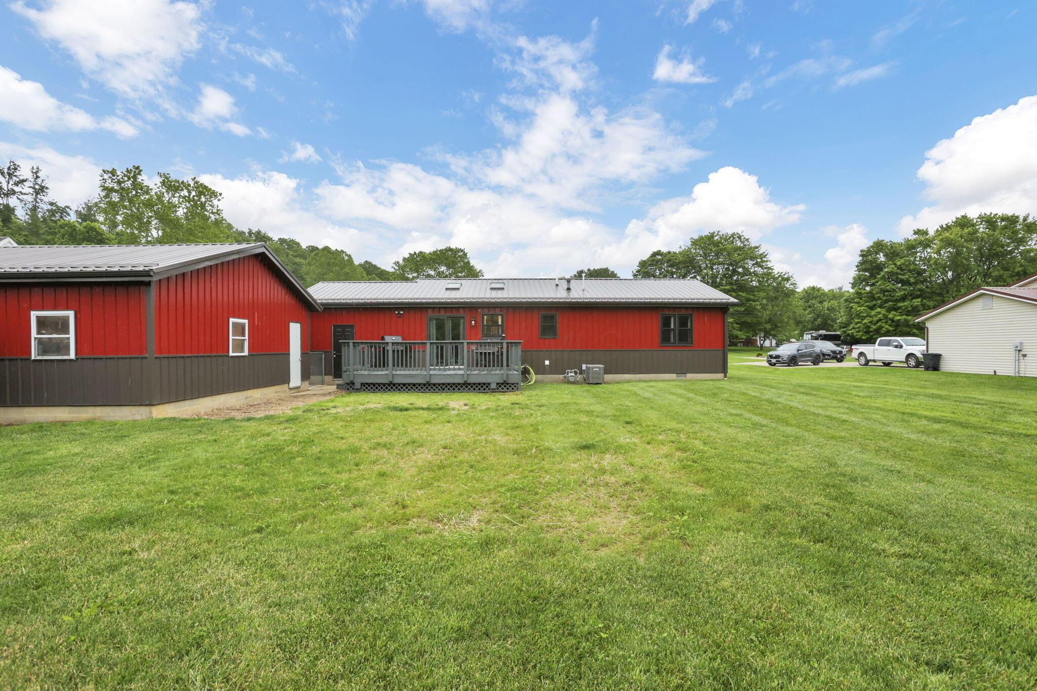 14609 Hock Hocking Road, Logan, Ohio image 25