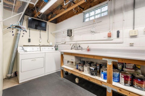 Tiny photo for 122 W North Broadway Street, Columbus, OH 43214 (MLS # 226036252)