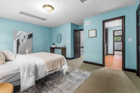 Tiny photo for 122 W North Broadway Street, Columbus, OH 43214 (MLS # 226036252)