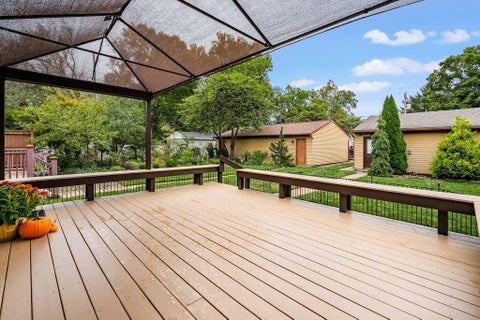 Tiny photo for 122 W North Broadway Street, Columbus, OH 43214 (MLS # 226036252)