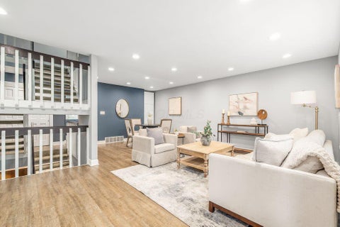 Tiny photo for 122 W North Broadway Street, Columbus, OH 43214 (MLS # 226036252)