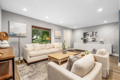 Tiny photo for 122 W North Broadway Street, Columbus, OH 43214 (MLS # 226036252)