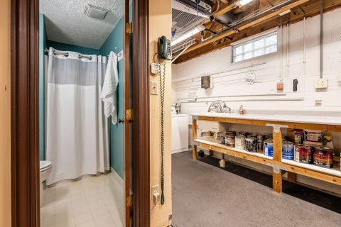 Tiny photo for 122 W North Broadway Street, Columbus, OH 43214 (MLS # 226036252)