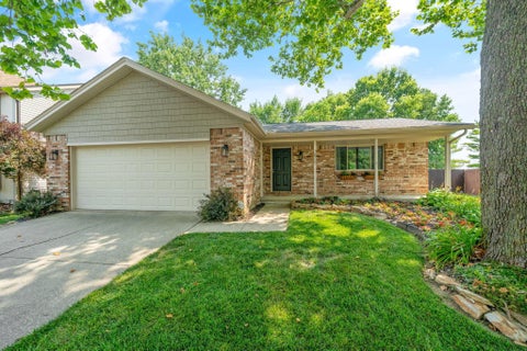 Photo of 2805 Shellwick Court, Columbus, OH 43235 (MLS # 226026459)