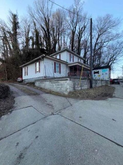 Photo of 1508 Nye Avenue, Pomeroy, OH 45769 (MLS # 226006944)