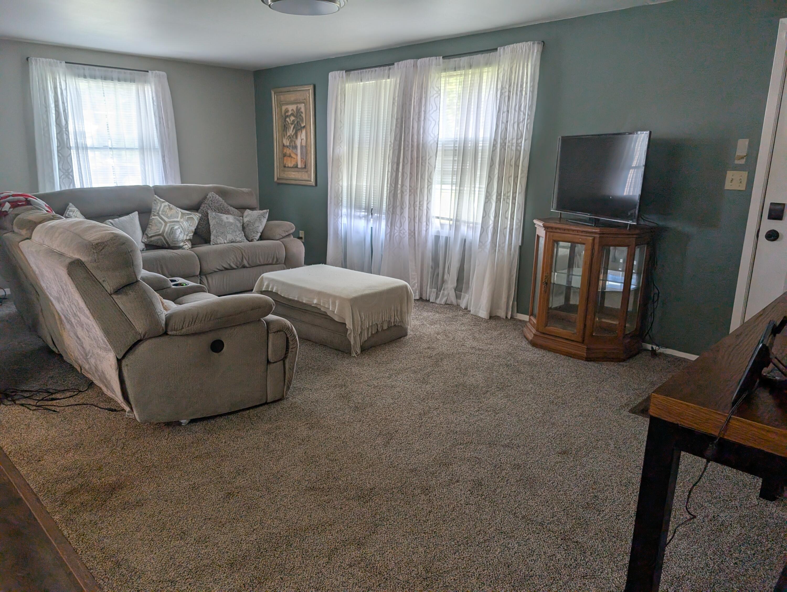 417 Kilbury Road, Marion, Ohio image 6