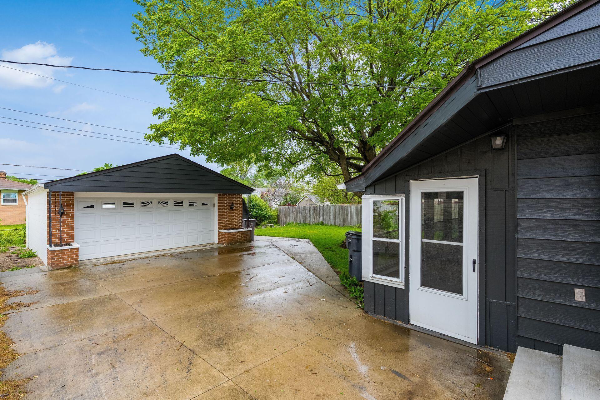 2583 Kingston Avenue, Grove City, Ohio image 43
