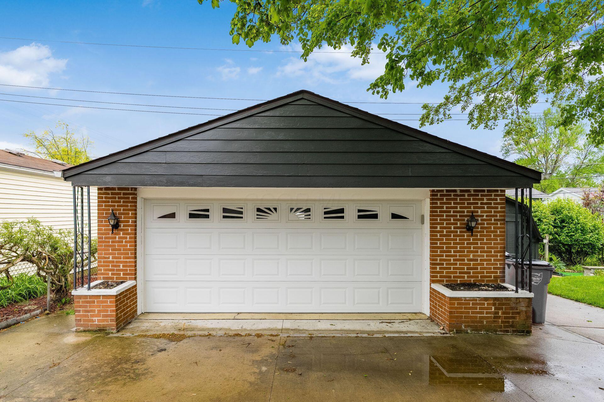 2583 Kingston Avenue, Grove City, Ohio image 46