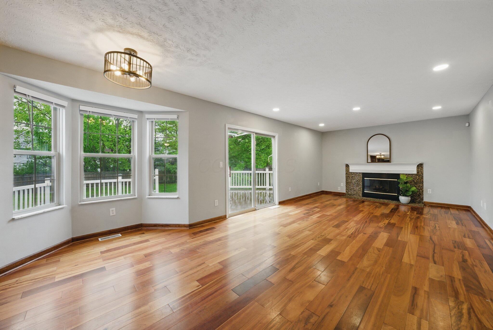 2632 Westrock Drive, Hilliard, Ohio image 12