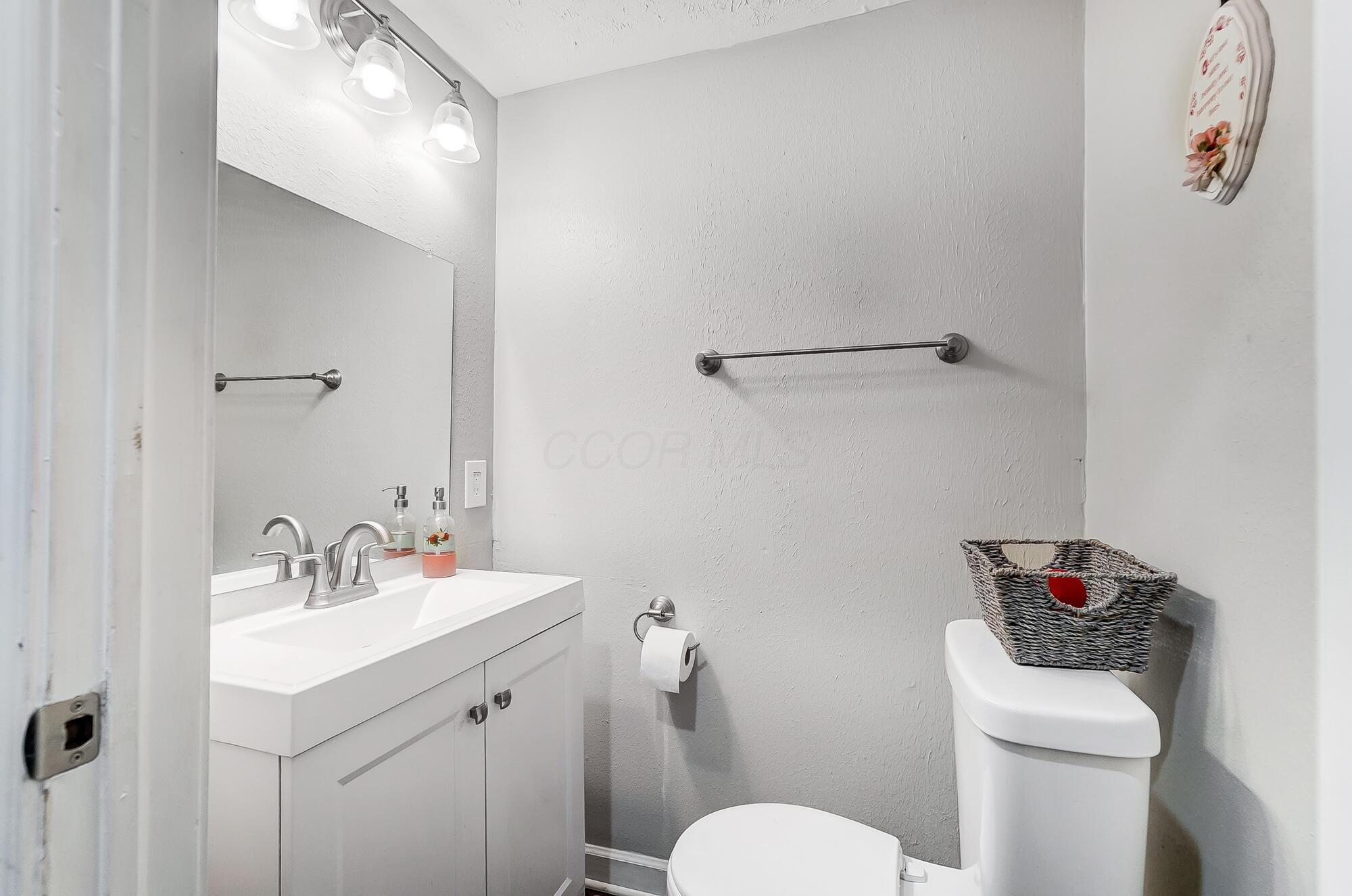 313 S Harris Avenue, Columbus, Ohio image 16