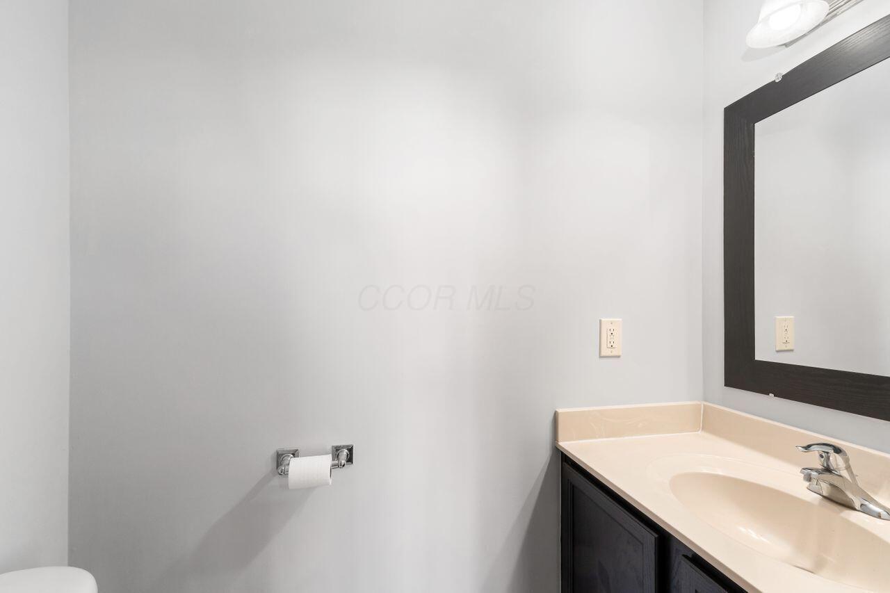 7918 Brianna Drive, Blacklick, Ohio image 35