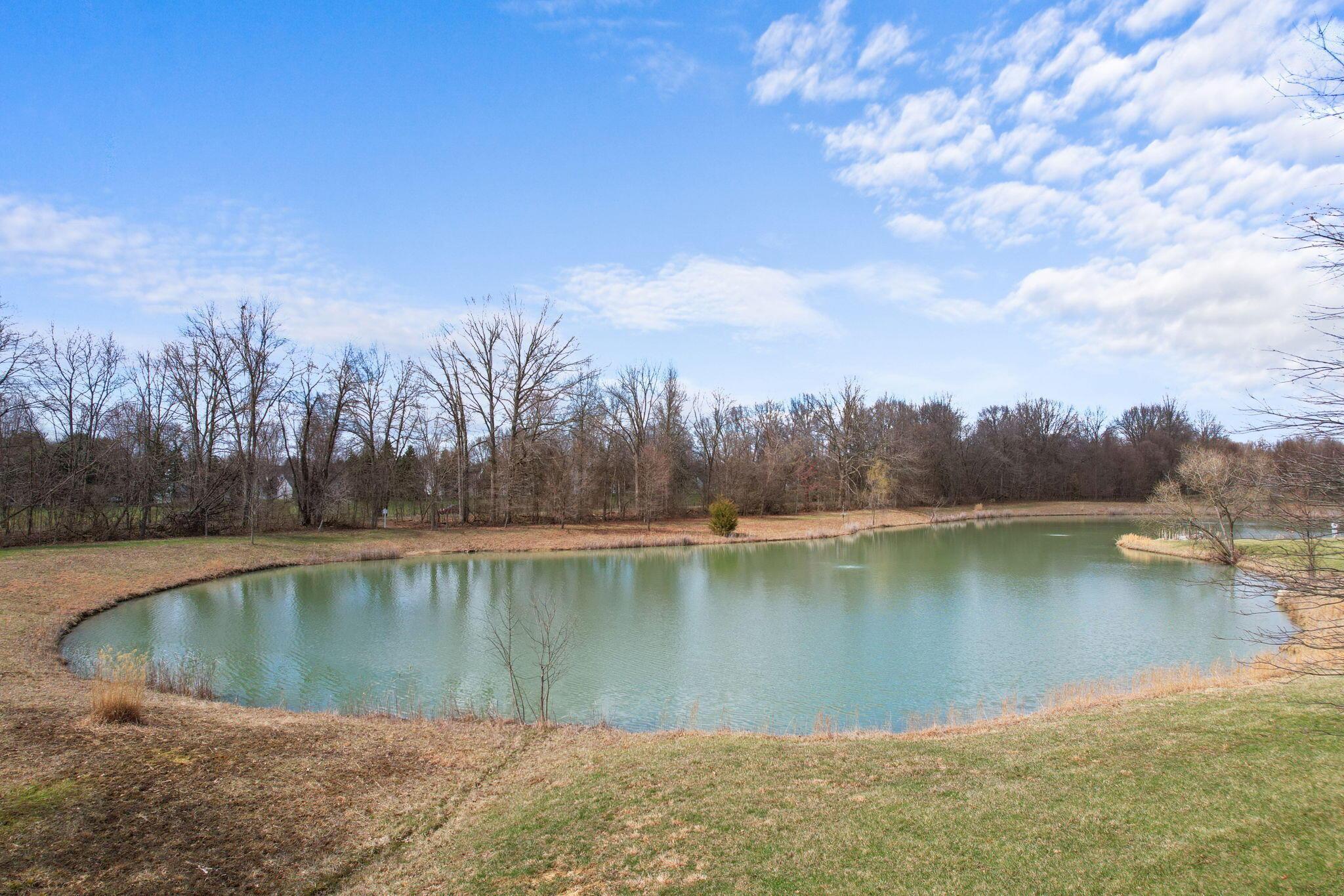 6623 Henschen Circle, Westerville, Ohio image 33