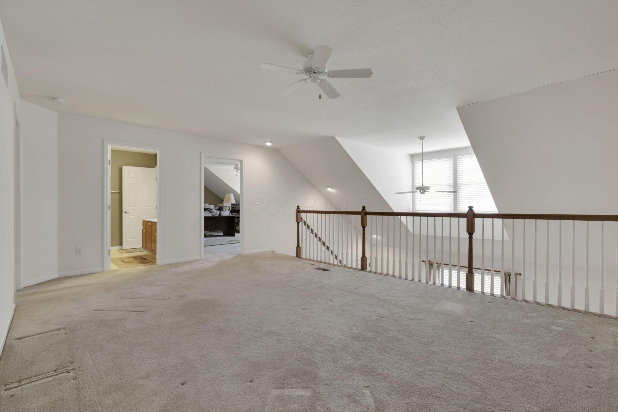 6623 Henschen Circle, Westerville, Ohio image 24