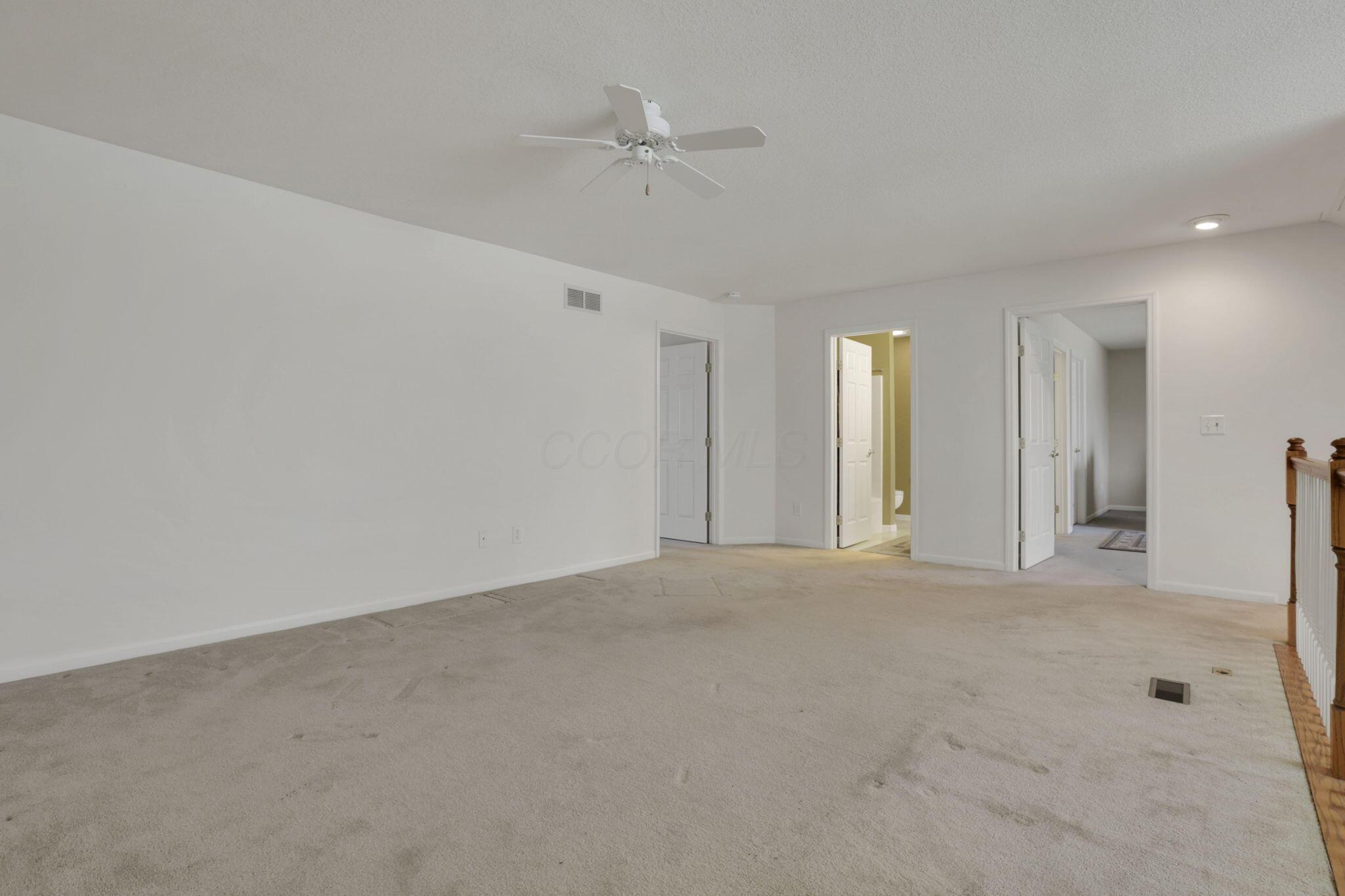 6623 Henschen Circle, Westerville, Ohio image 23