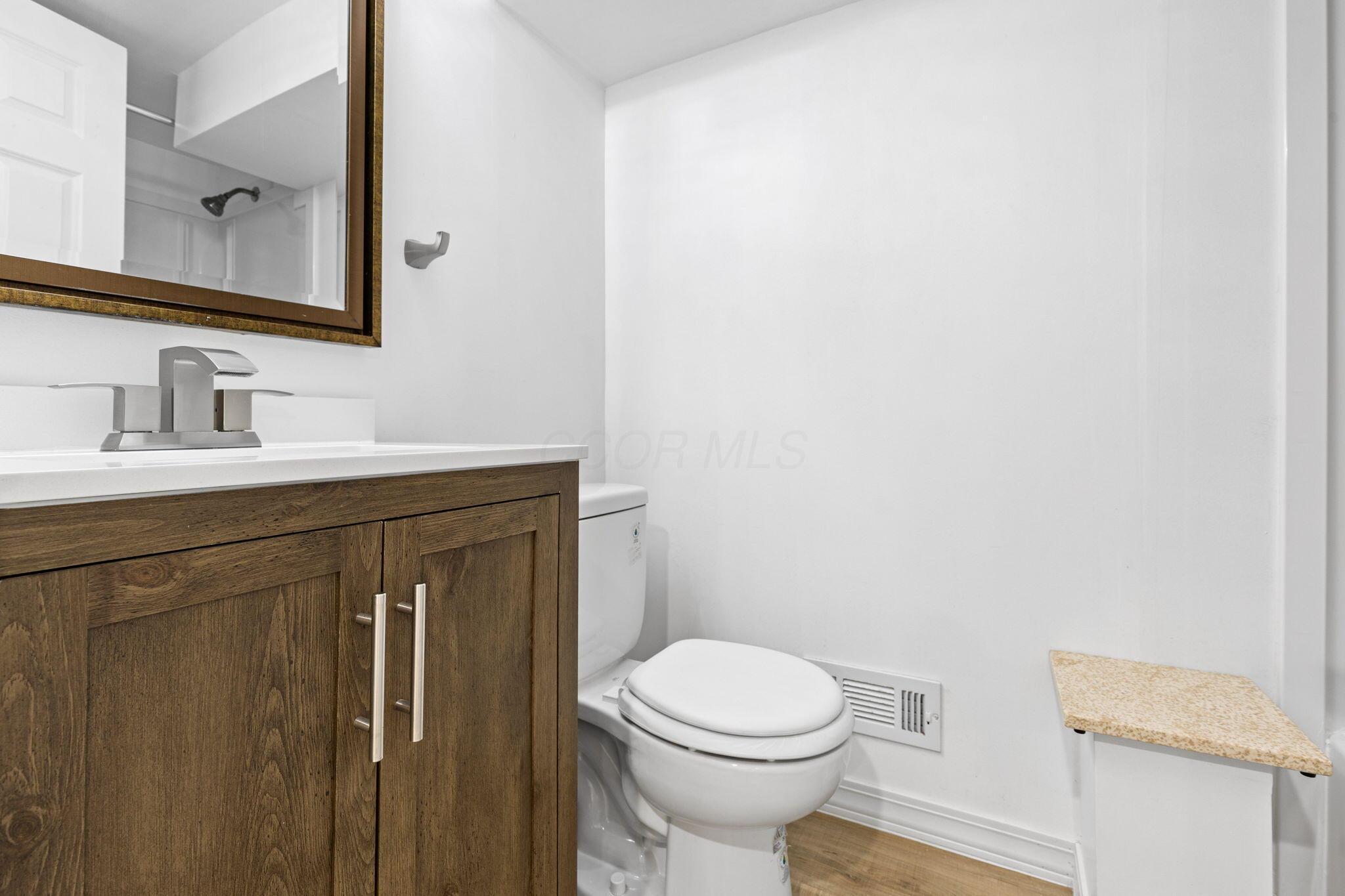9222 Windy Creek Drive, Columbus, Ohio image 36