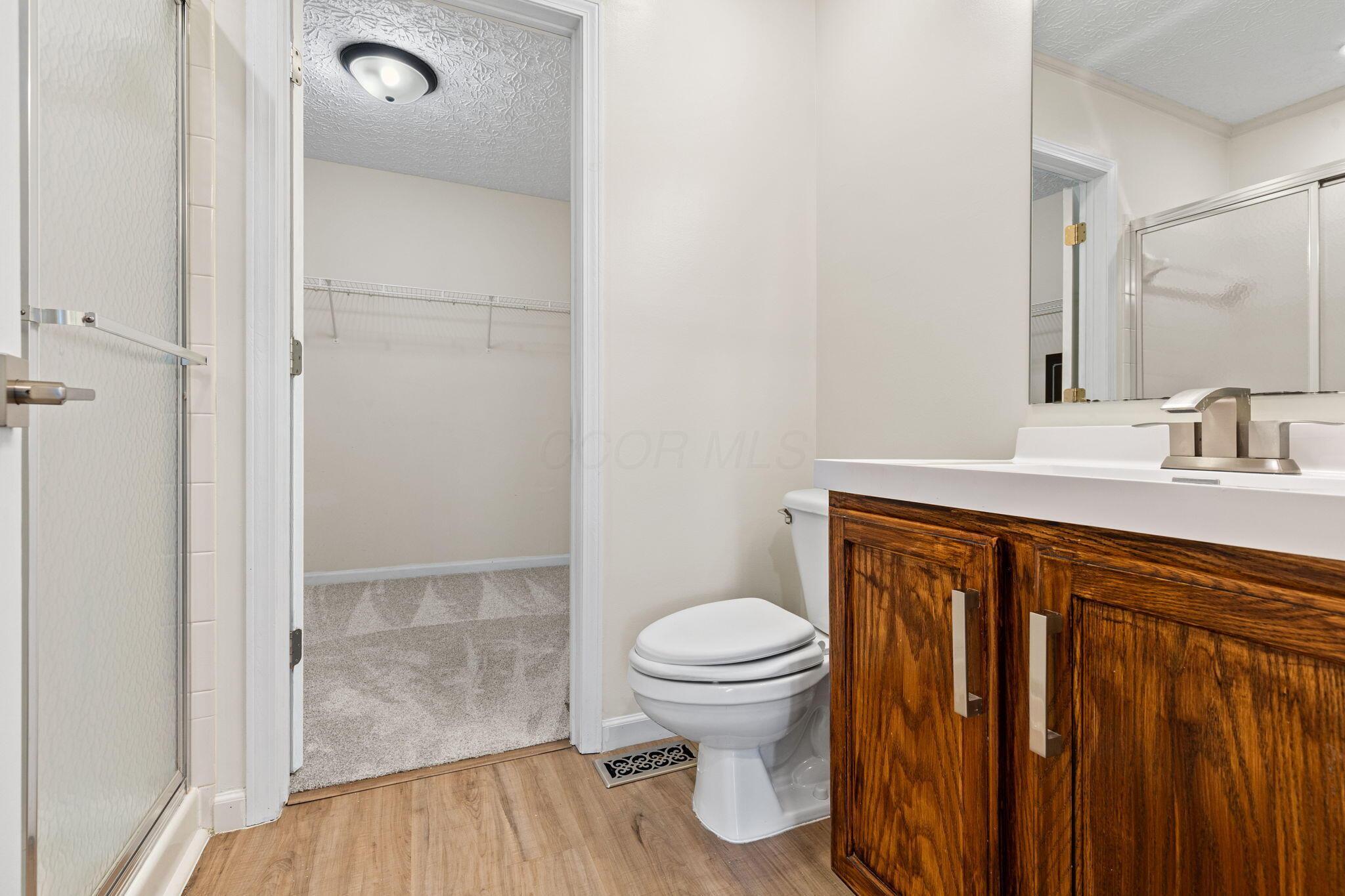 9222 Windy Creek Drive, Columbus, Ohio image 23