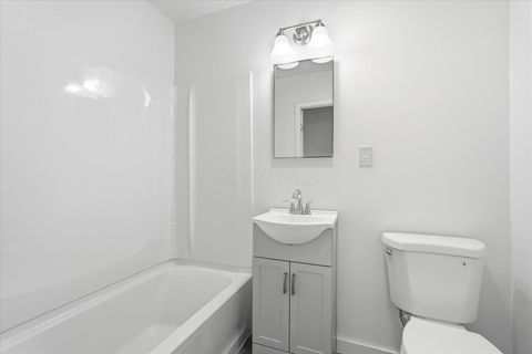 Tiny photo for 507 S North Street, Washington Court House, OH 43160 (MLS # 226002941)