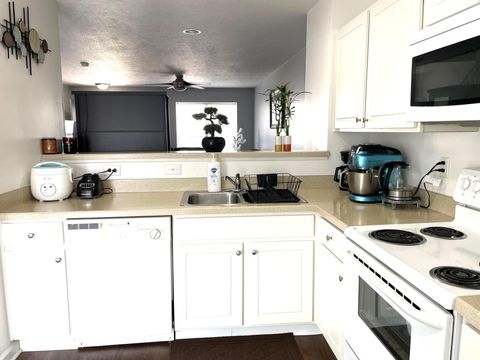 Tiny photo for 6541 Nottinghill Trai Drive 15 #15, Canal Winchester, OH 43110 (MLS # 226022938)