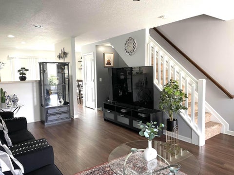 Tiny photo for 6541 Nottinghill Trai Drive 15 #15, Canal Winchester, OH 43110 (MLS # 226022938)