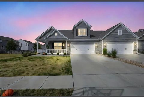 Photo of 413 Halton Drive, Pataskala, OH 43062 (MLS # 226008676)