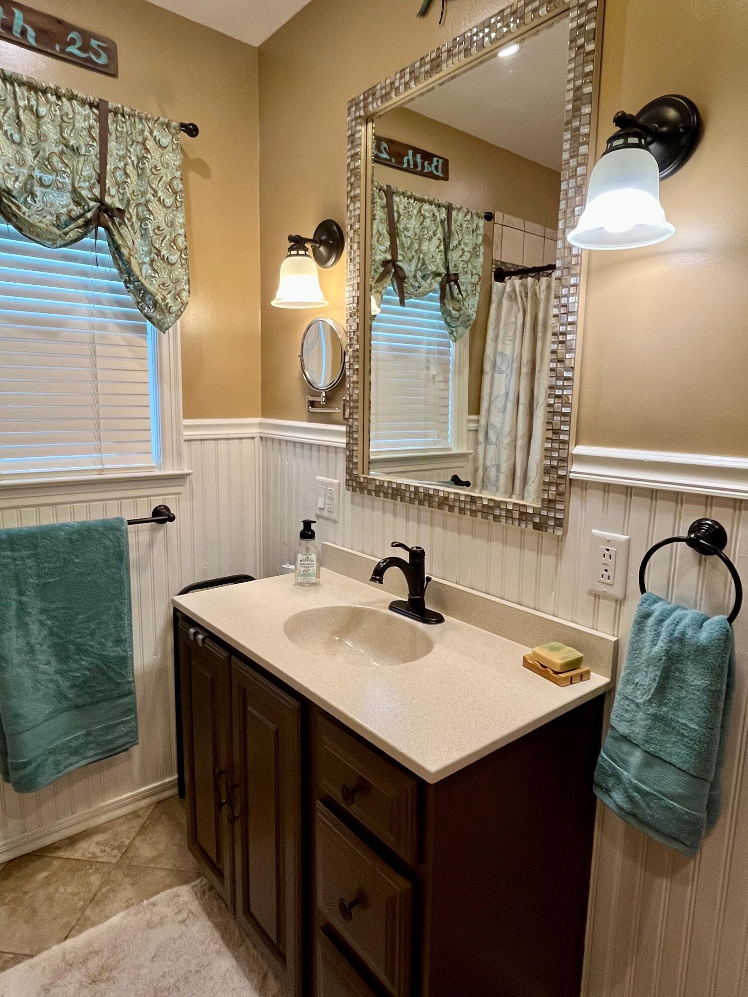 837 Walhonding Avenue, Logan, Ohio image 21
