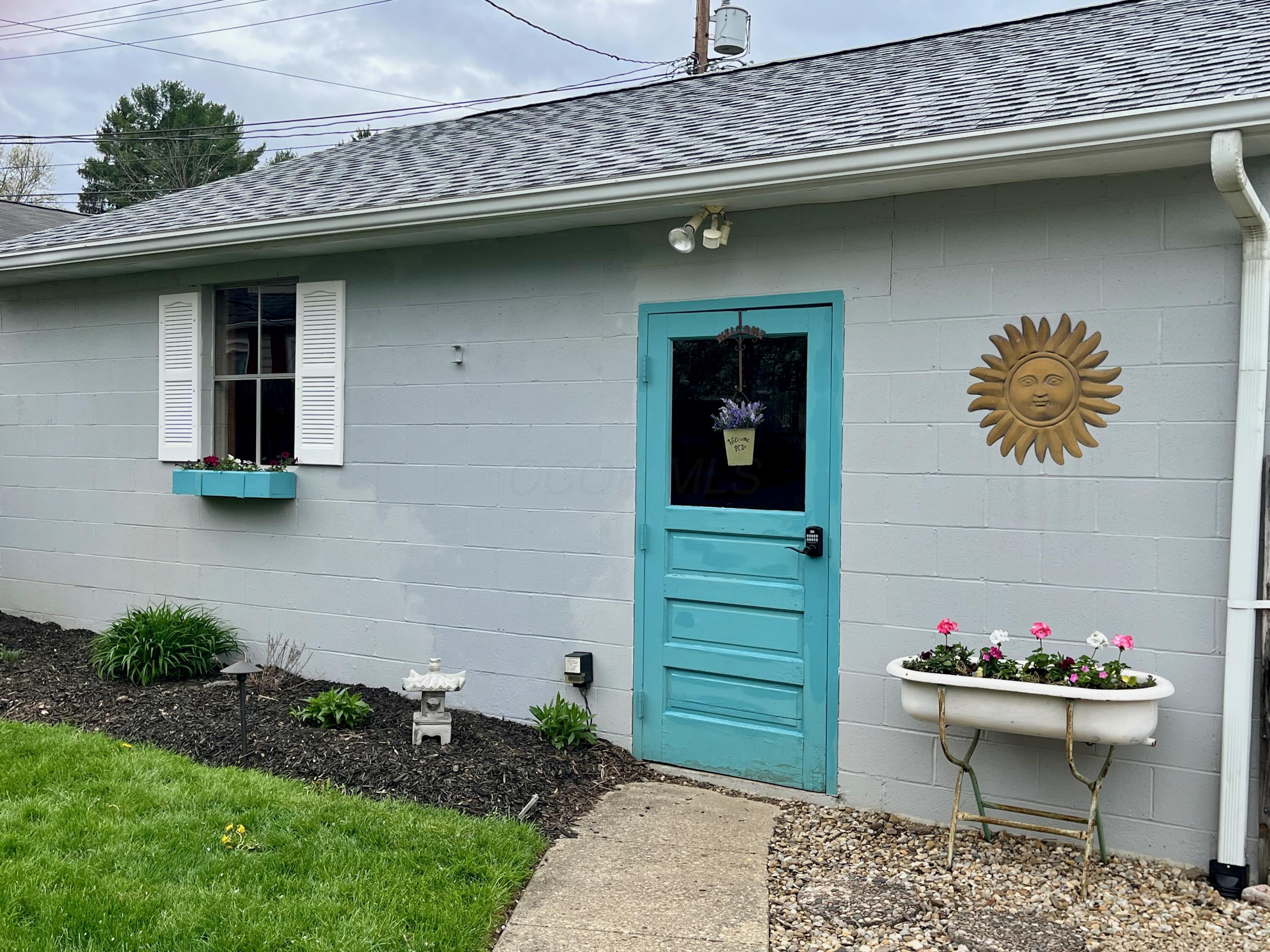837 Walhonding Avenue, Logan, Ohio image 43