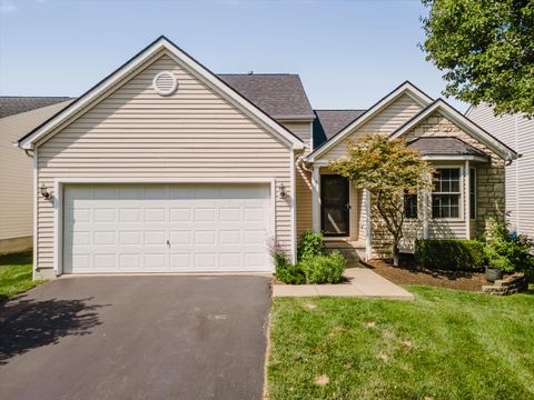 Photo of 110 Kastlekove Drive, Lewis Center, OH 43035 (MLS # 226025056)