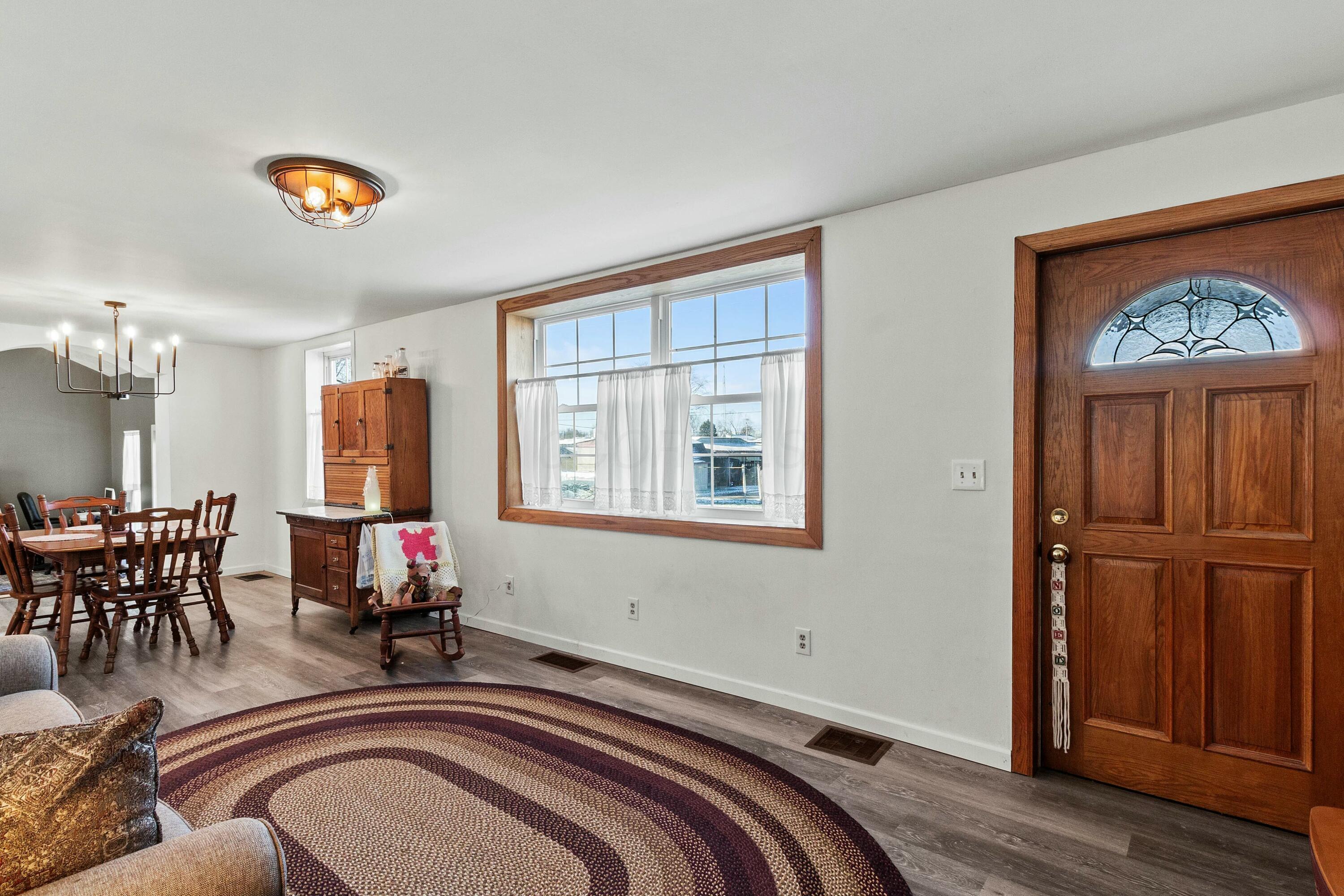 441 Julia Street, Urbana, Ohio image 17