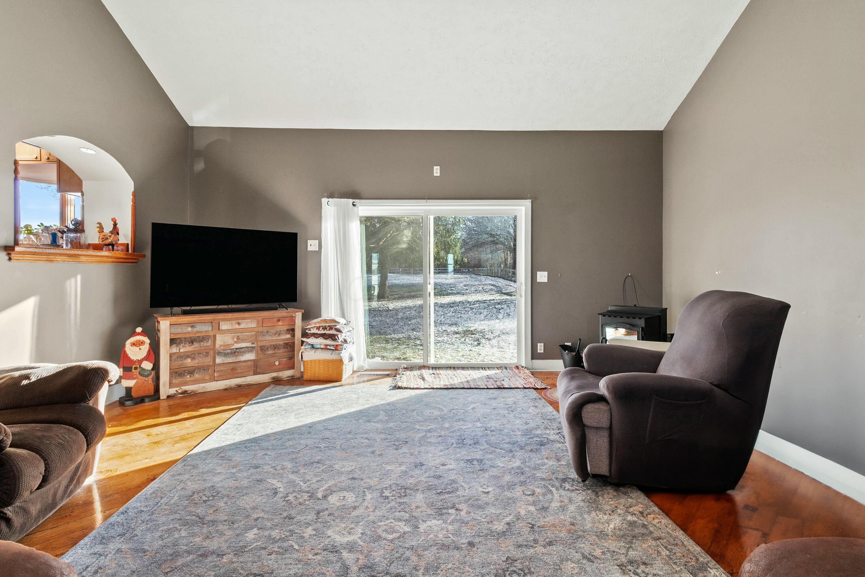 441 Julia Street, Urbana, Ohio image 6