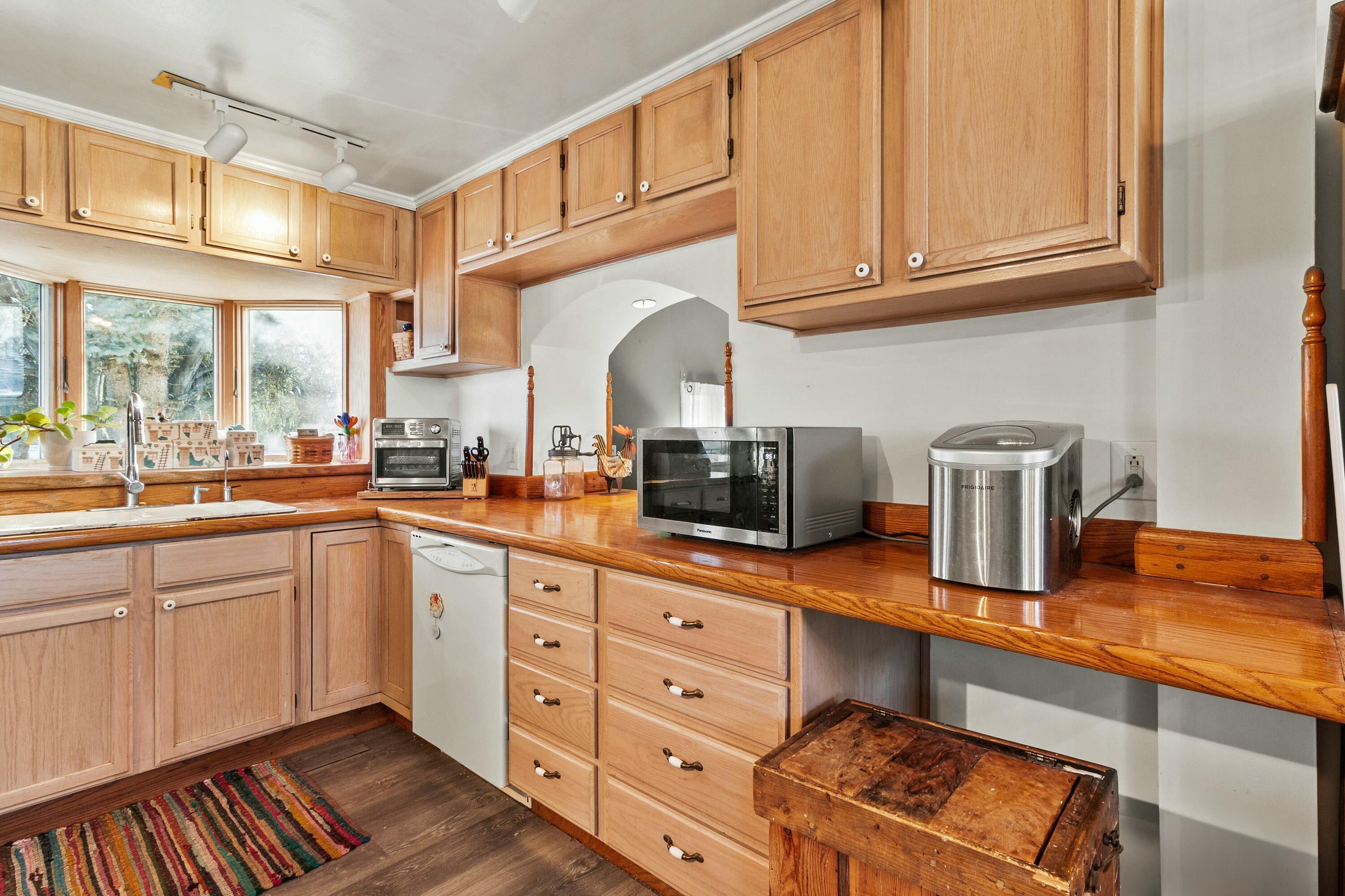 441 Julia Street, Urbana, Ohio image 12