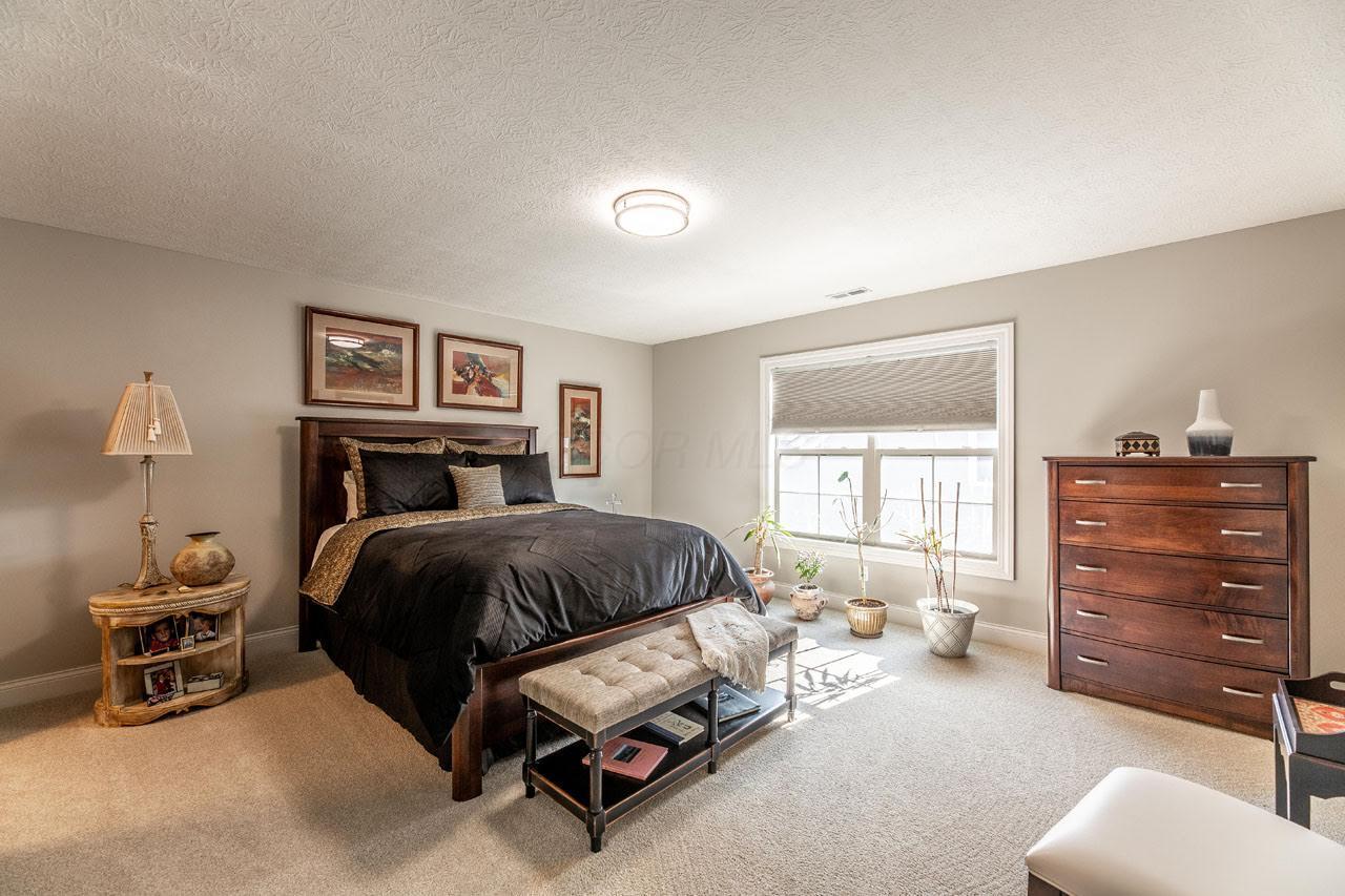 6079 Ludwig Street, Powell, Ohio image 32