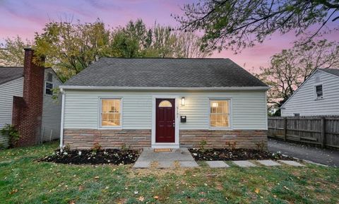 Photo of 3131 Dresden Street, Columbus, OH 43224 (MLS # 225040340)