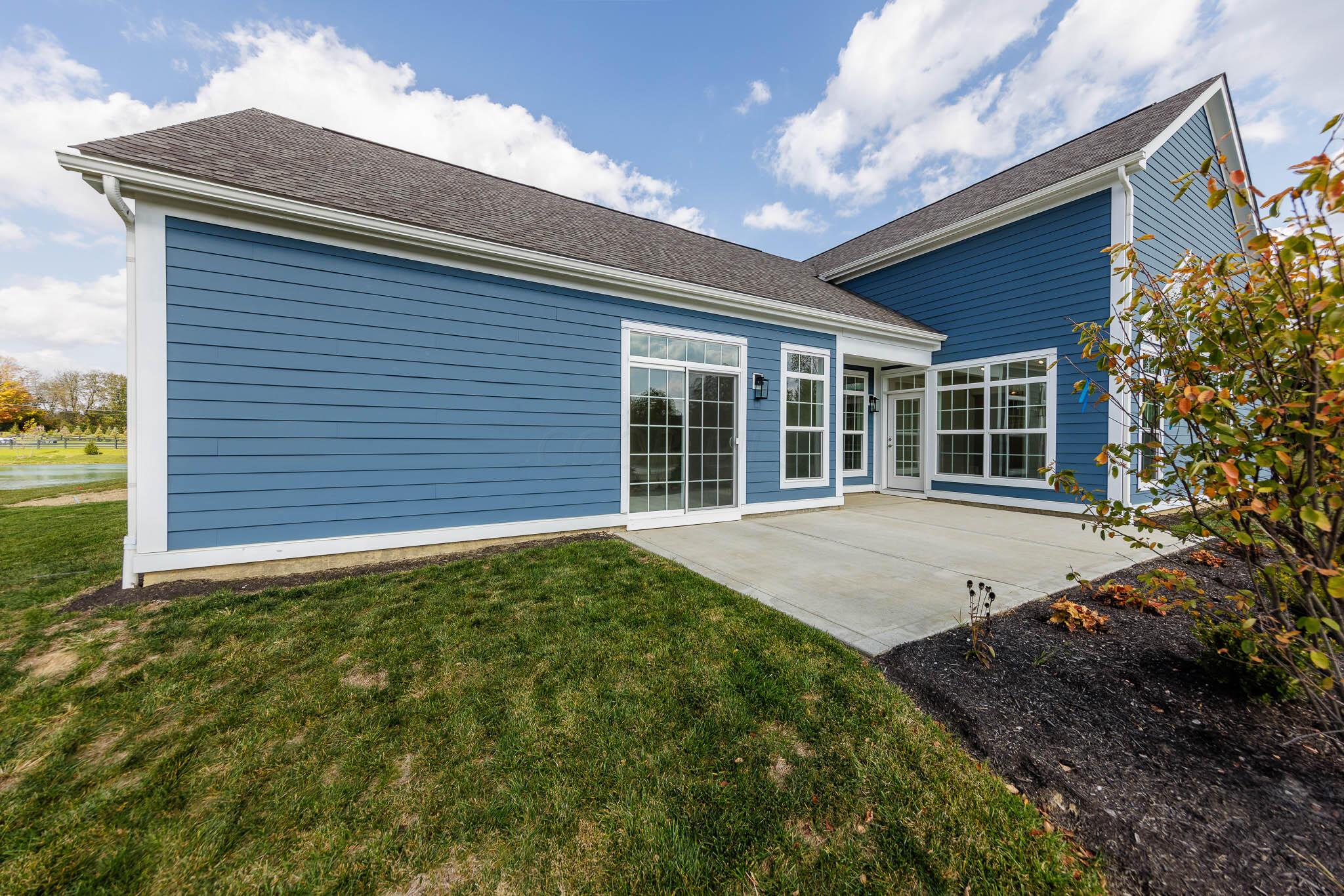 7687 Dulin Farms Drive, Powell, Ohio image 3