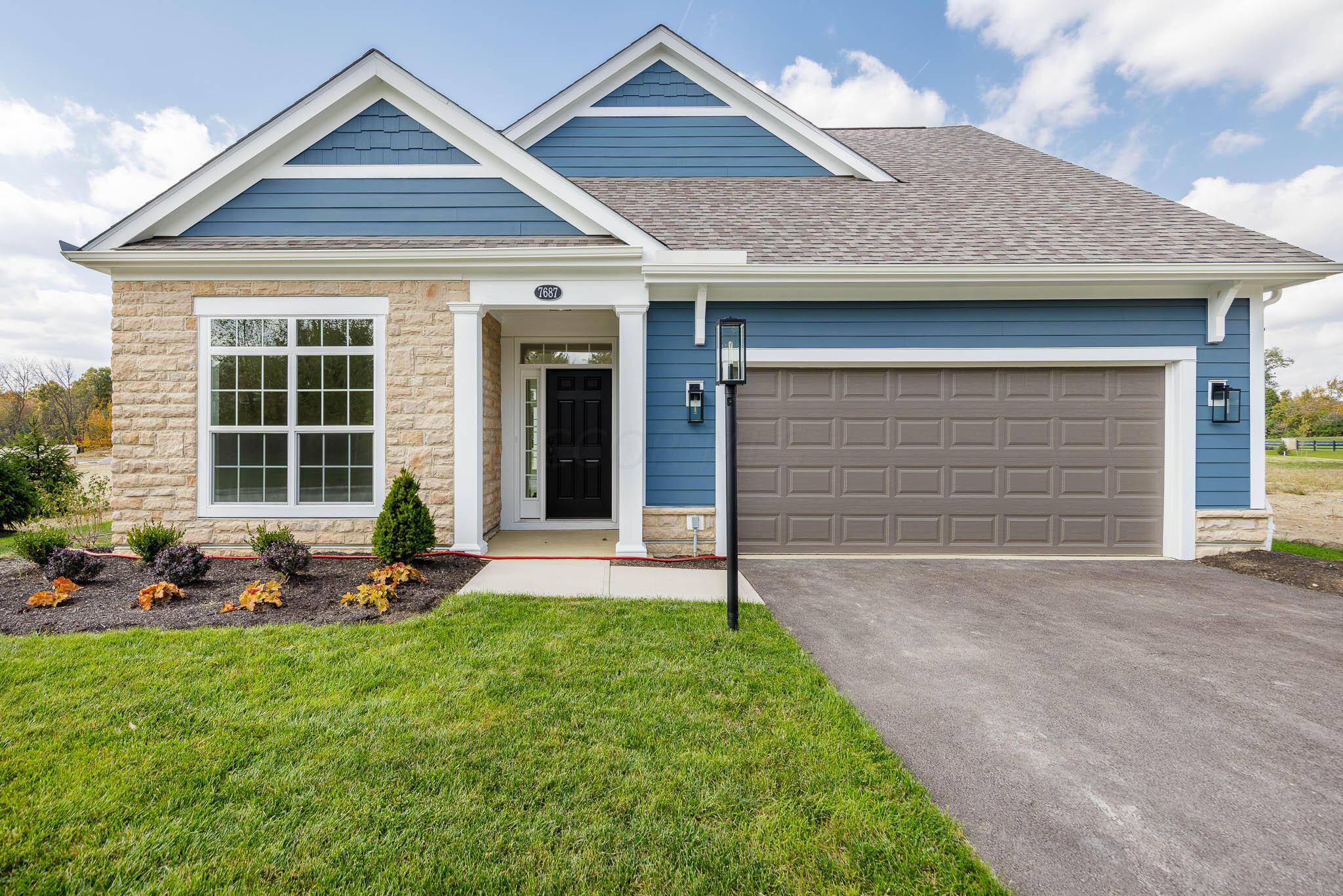 7687 Dulin Farms Drive, Powell, Ohio image 1