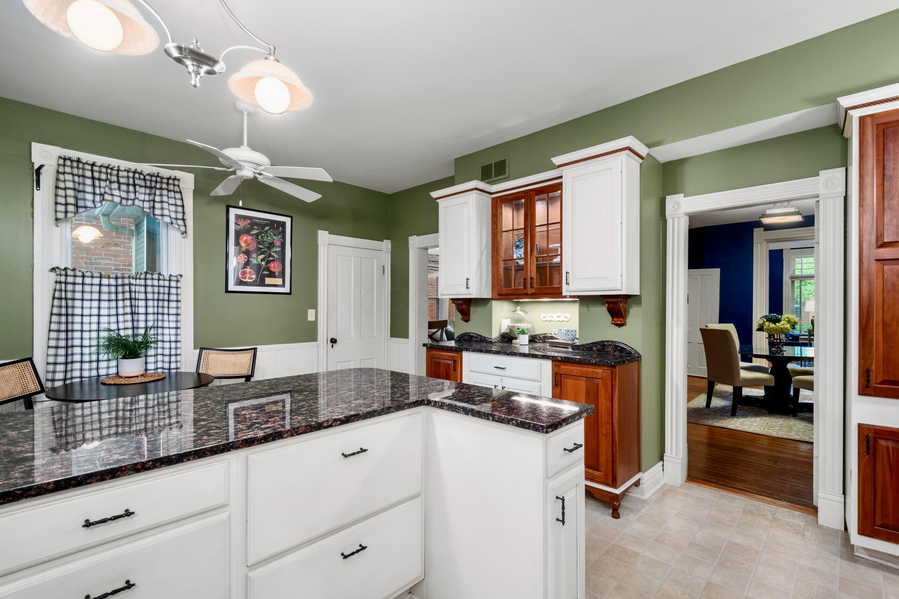 1042 Neil Avenue, Columbus, Ohio image 30