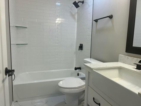 Tiny photo for 3900 Dresden Street, Columbus, OH 43224 (MLS # 225039561)