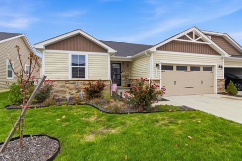 Photo of 2249 Mcclouds Square, Marysville, OH 43040 (MLS # 225043586)