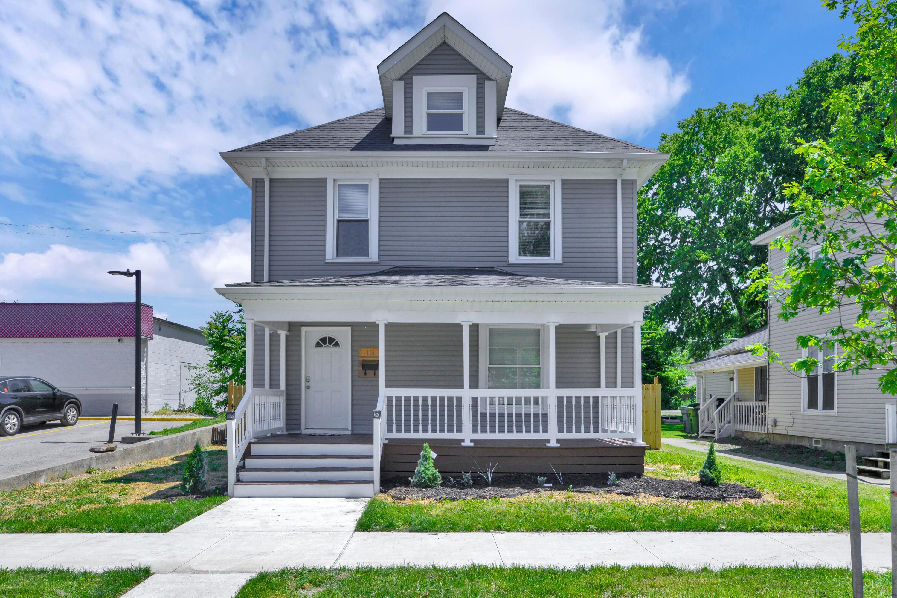 114 S Walnut Street